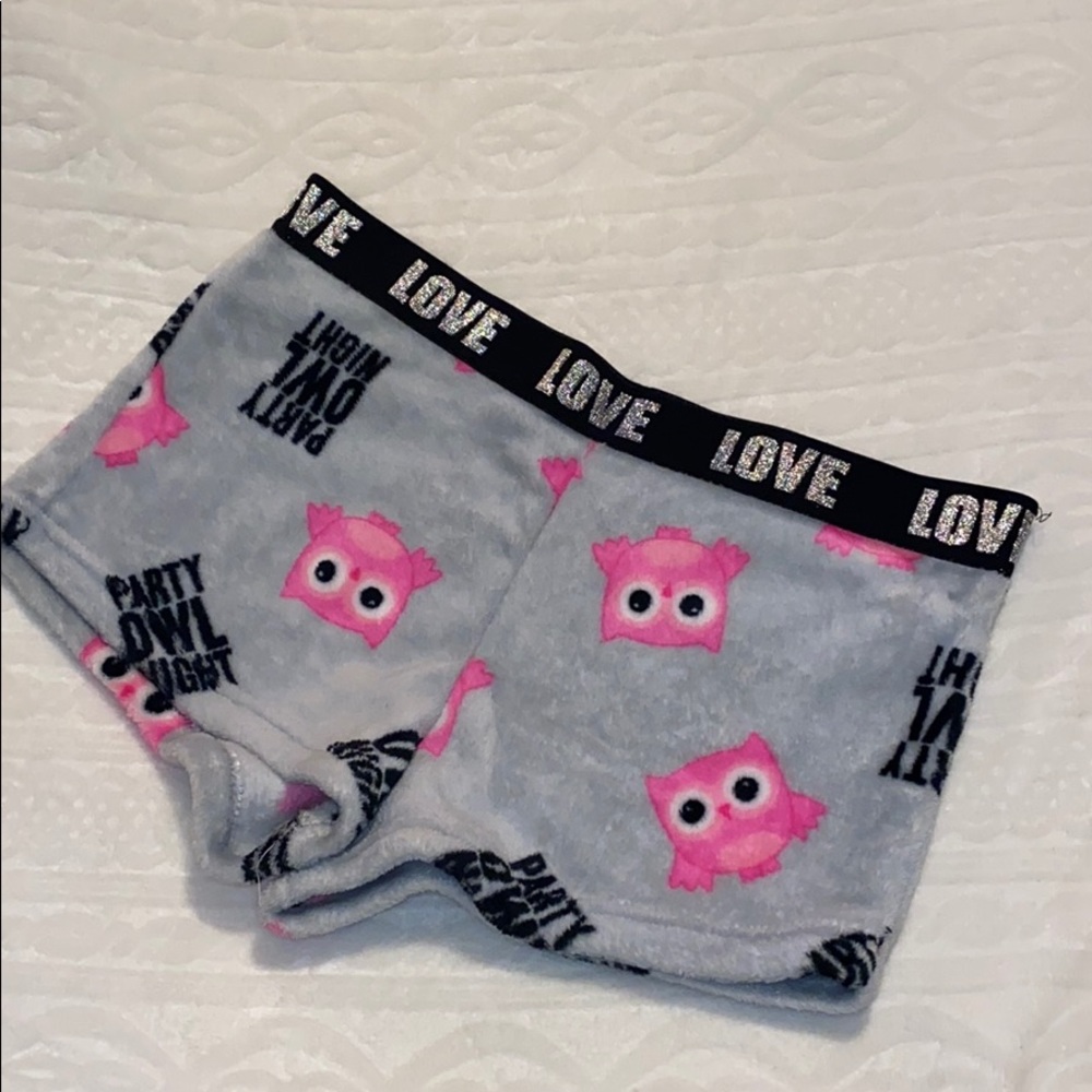 Em & Alfie sleep shorts size small